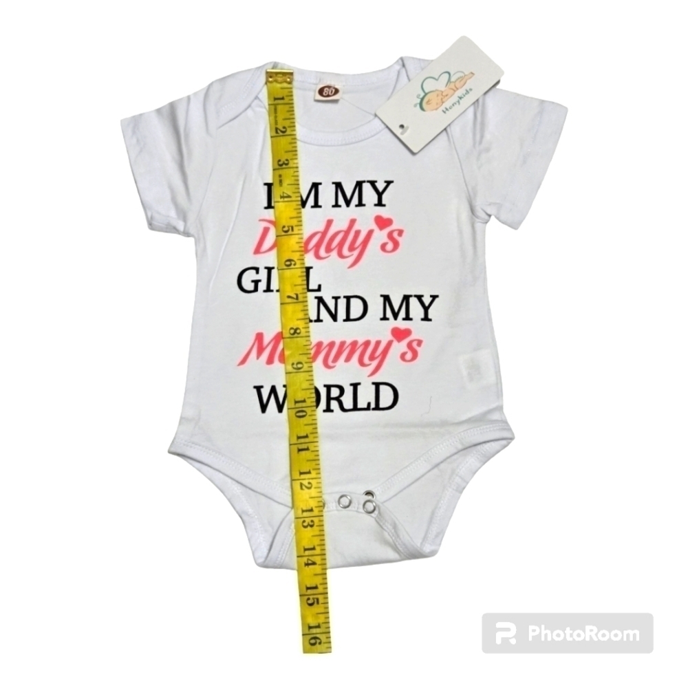 I'm My Daddy's Girl And My Mommy's World Baby Clothes Sets - Picture 3 of 6